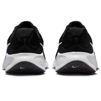 Nike Revolution 7
