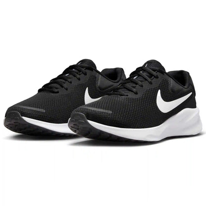 Nike Revolution 7
