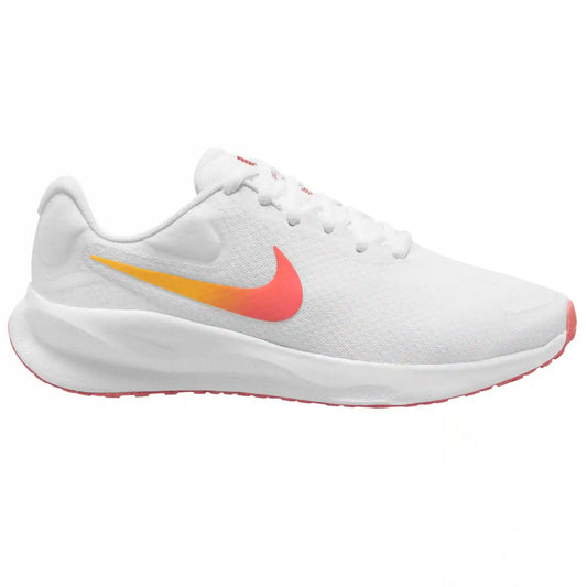 Nike Revolution 7