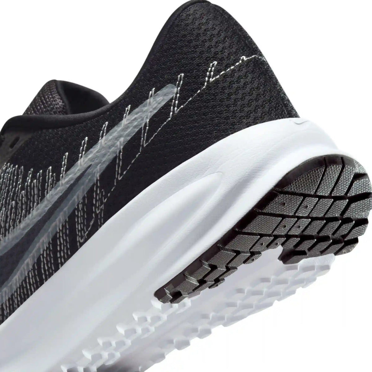 Nike Run Defy