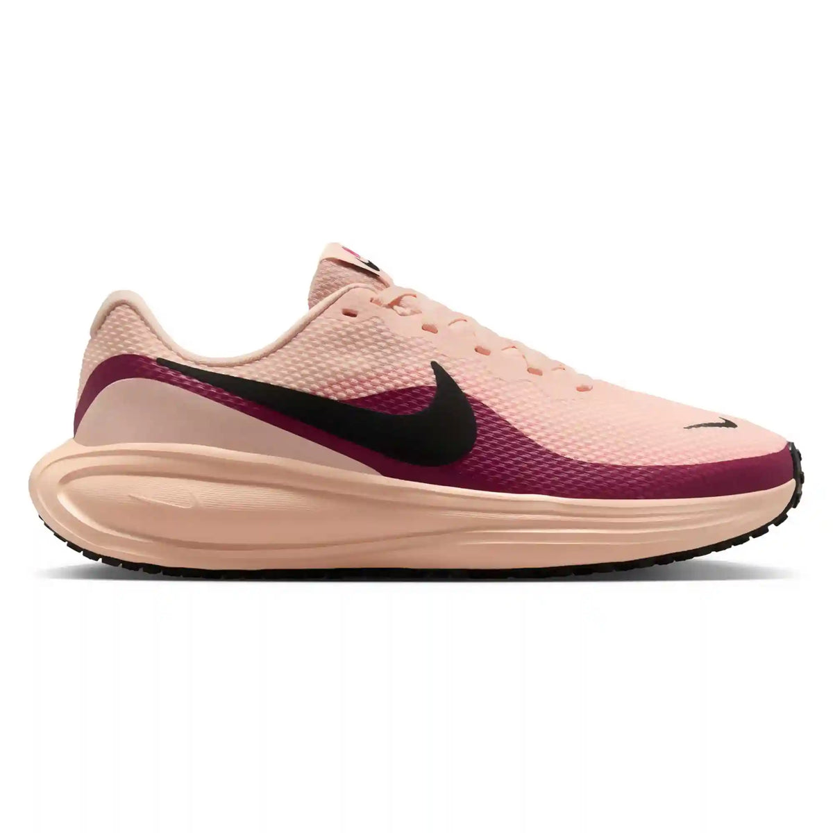 Nike Revolution 8