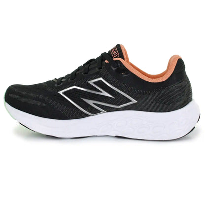 New Balance W680