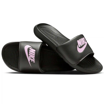 Nike Victori One