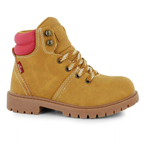 Levi's Scarlett Trek