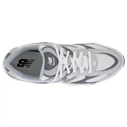 New Balance 603