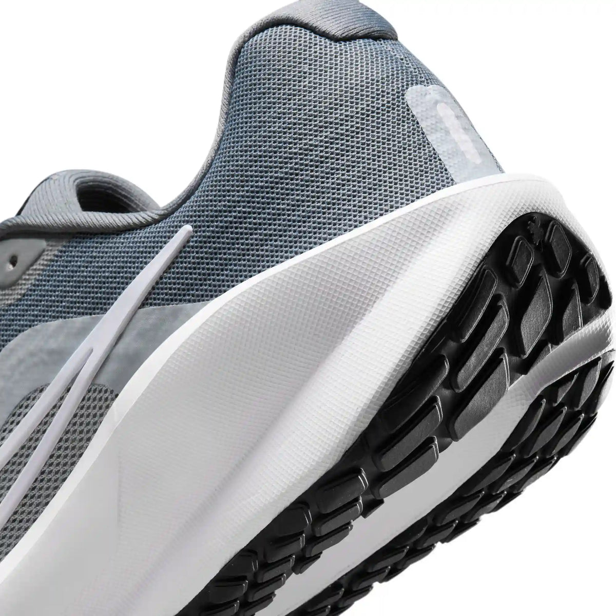Nike Downshifter 13