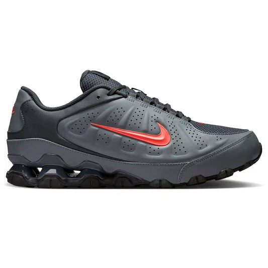 Nike Reax 8