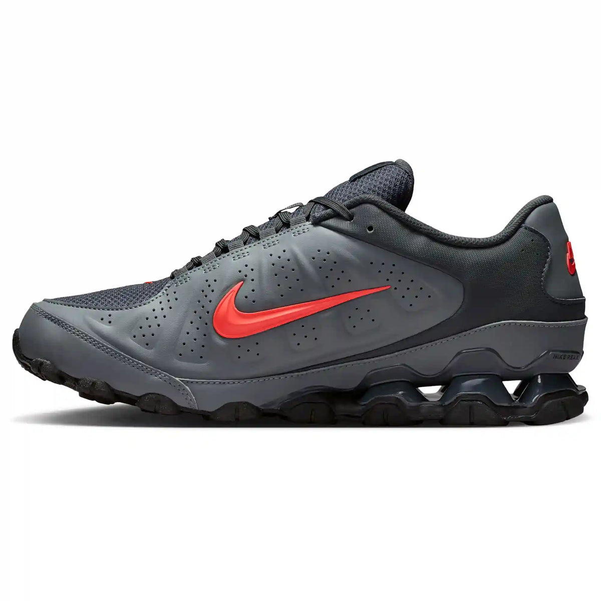 Nike Reax 8