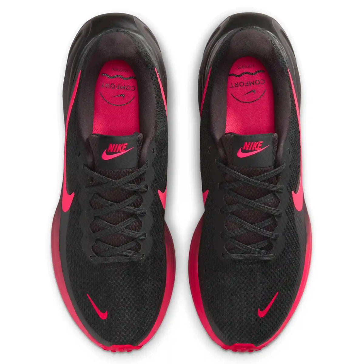 Nike Revolution 8