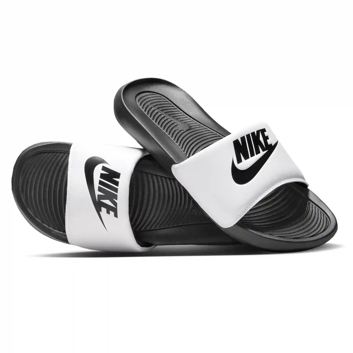 Nike Victori One