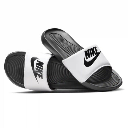 Nike Victori One