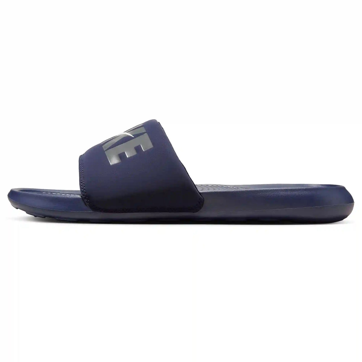 Nike Victori One SE