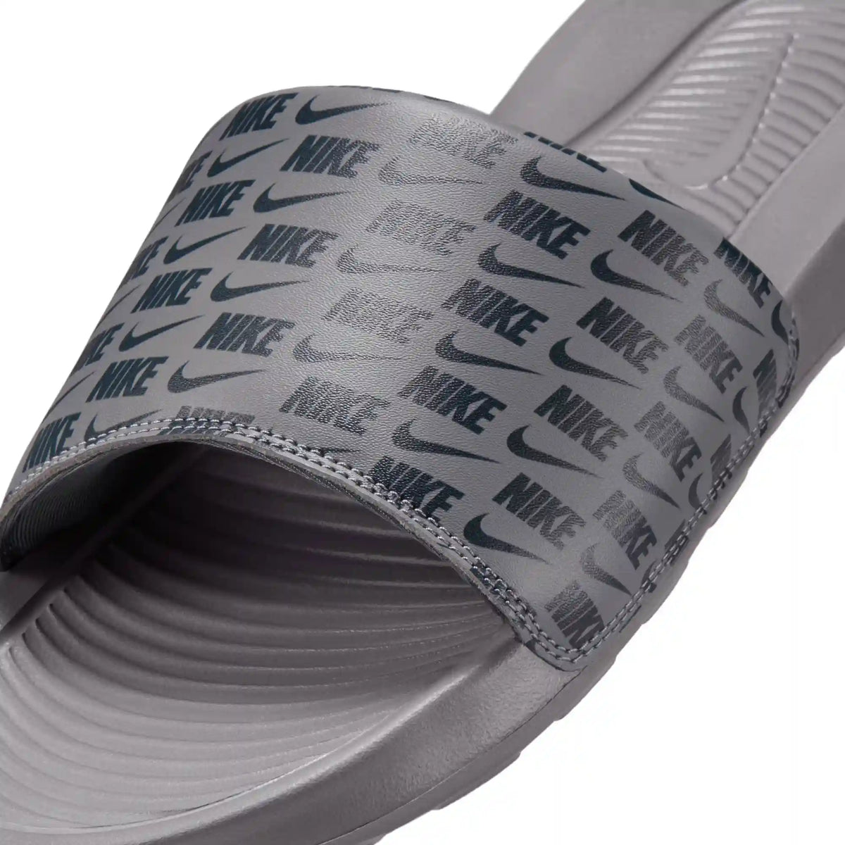 Nike Victori One