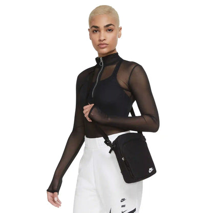 Nike Heritage Crossbody